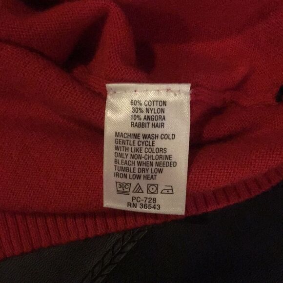 Izod sweater  - Picture 6 of 6